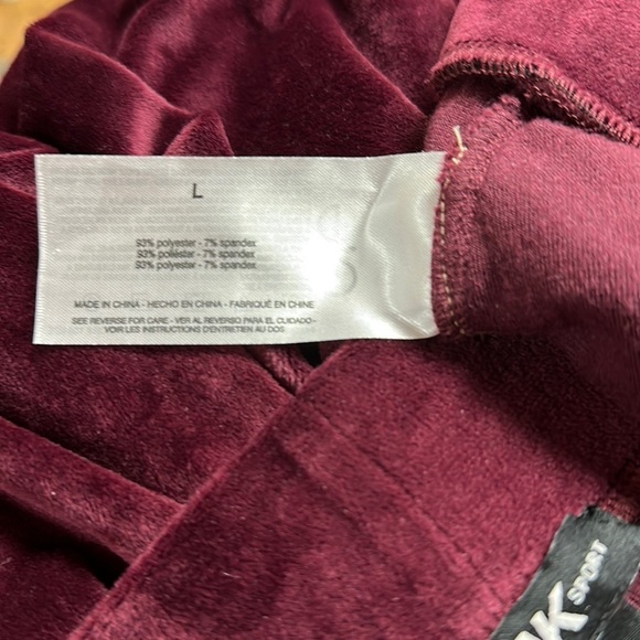 AK Sport (Anne Klein) Velour Wide Leg Burgundy Lounge Pants, L, LIKE NEW! - Picture 8 of 8